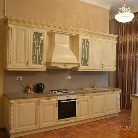 Classical Apartment In Heart Of Baku Exterior photo