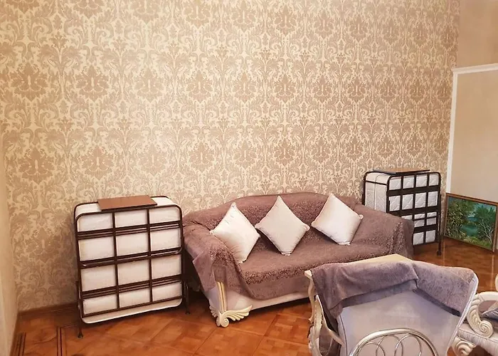 Classical Apartment In Heart Of Baku