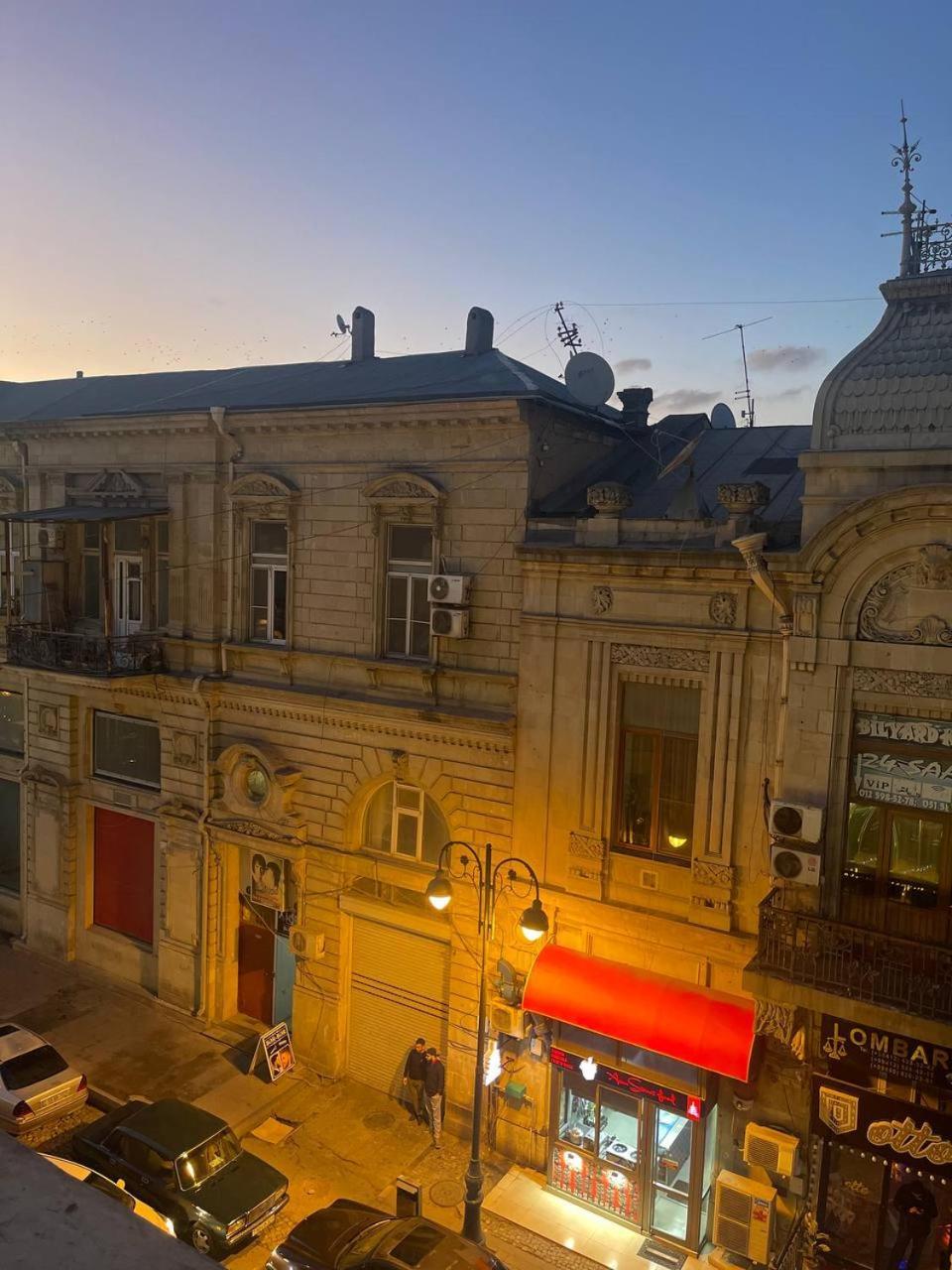 Classical In Heart Of Apartment *